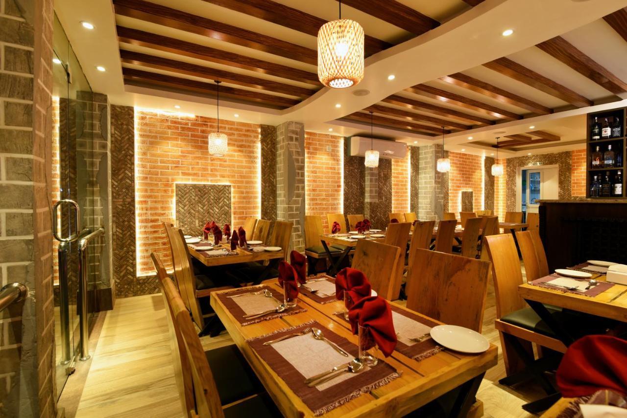 Hotel Ruza Nepal Катманду Экстерьер фото